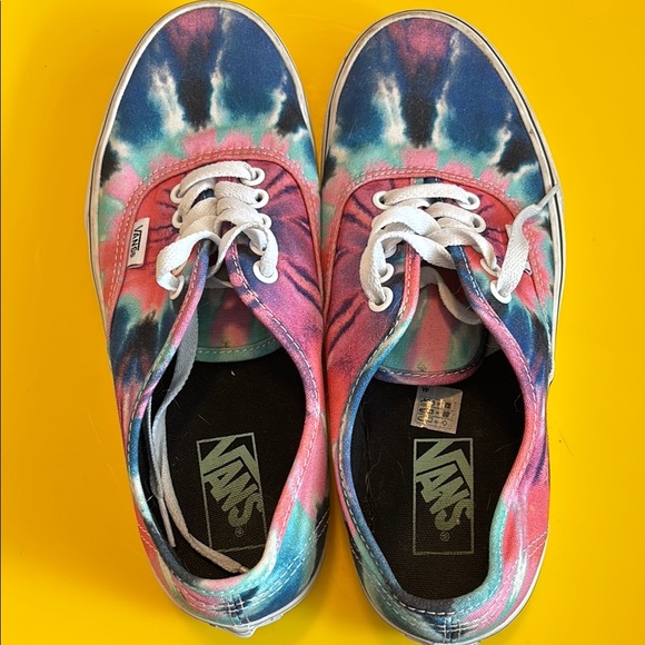 Vans Women's 8.5 Tie-Dye Sneakers barely worn - Picture 6 of 7